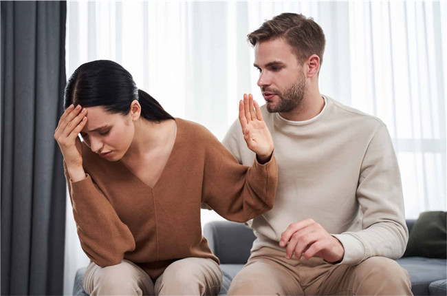 出轨的代价：另一半的心理创伤与关系破裂