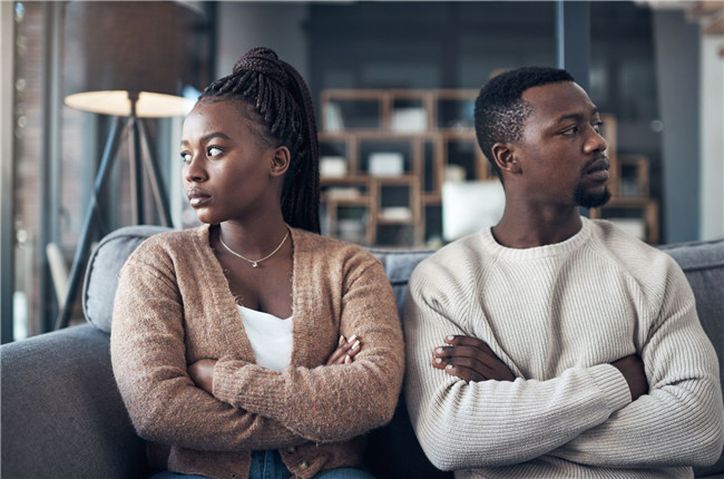 理性取证与法律护航：婚外情案例解析与应对指南